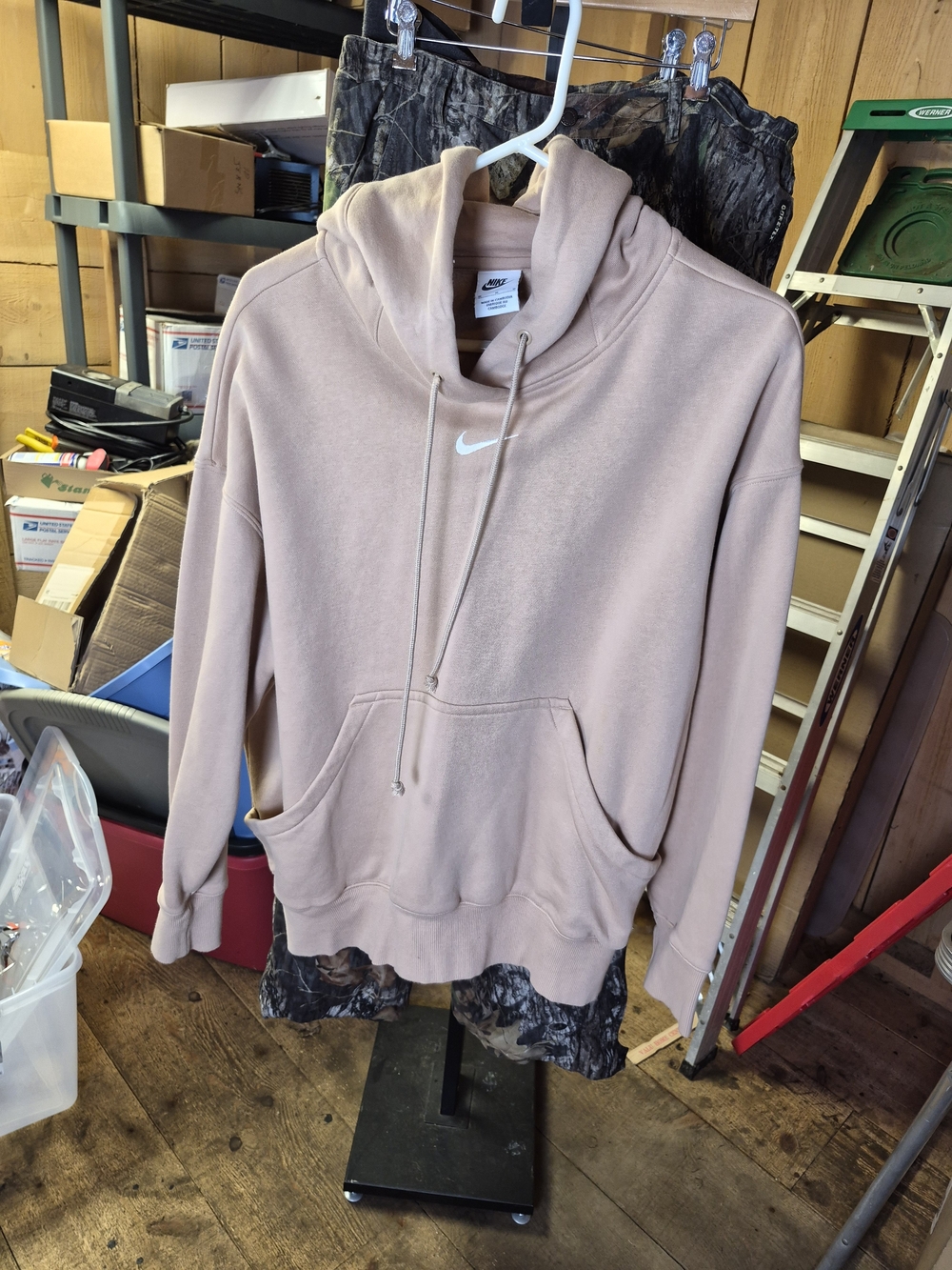 Nike Dusty Pink Pullover Hoodie Bin 58
